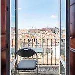 Charming In Baixa *