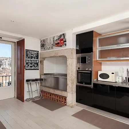 Charming In Baixa Δωμάτια σε οικογενειακή κατοικία Lisboa